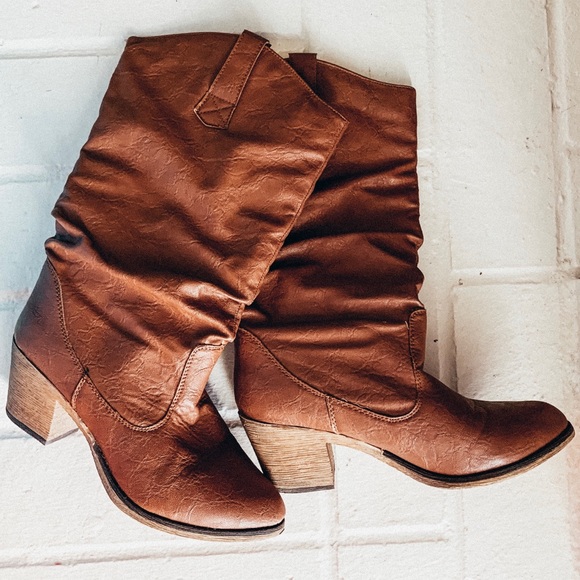Shoes - ✨Brown Orange Faux Leather Boots✨
